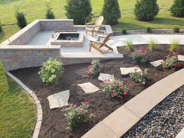 C & G Landscaping Picture 4