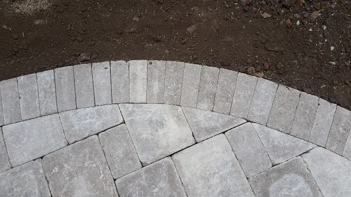 C & G Landscaping Picture 7
