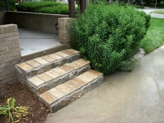 Stone Hill Landscaping Picture 2