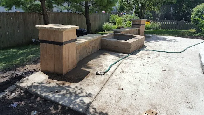 Freedom StoneMakers/ Freedom Lawn Maintenance Inc. Picture 2