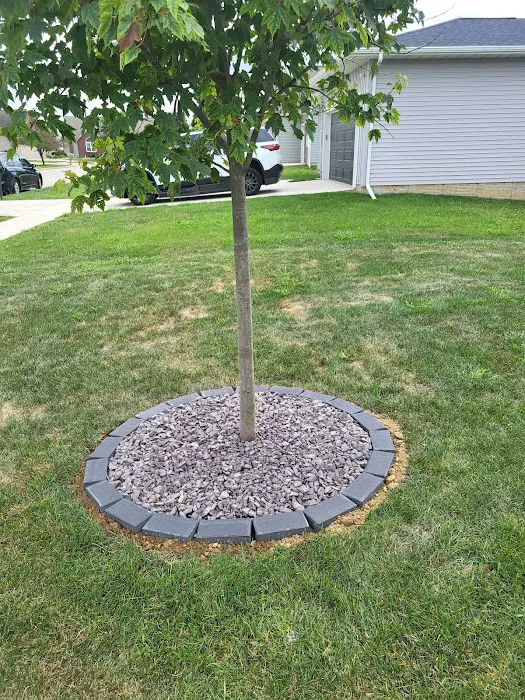 Knob Hill Nursery & Landscaping Picture 3