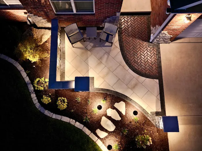Mobeck Lawn & Landscape Picture 10
