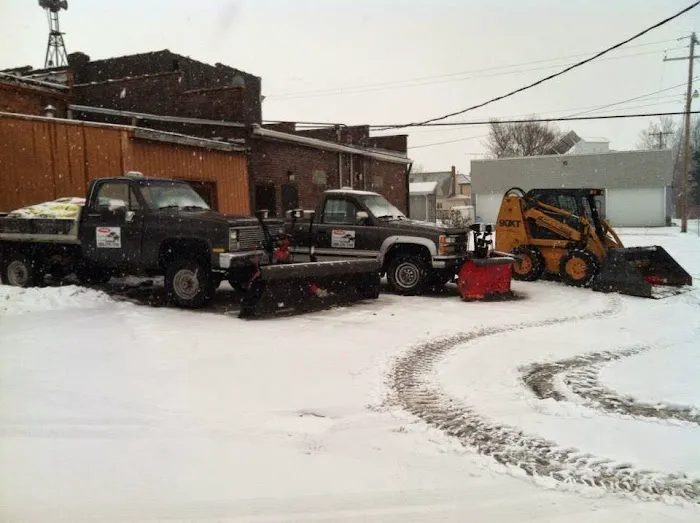 Freitag Seasonal Services, LLC Picture 9
