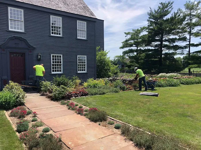 Staley Lawncare and Landscaping Picture 4