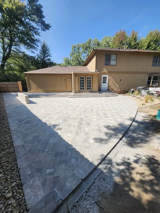 Eagleizer LLC Outdoor Living Picture 9