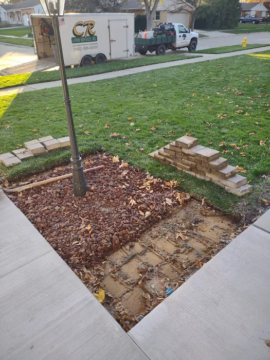 CR Lawn Service Inc Picture 7