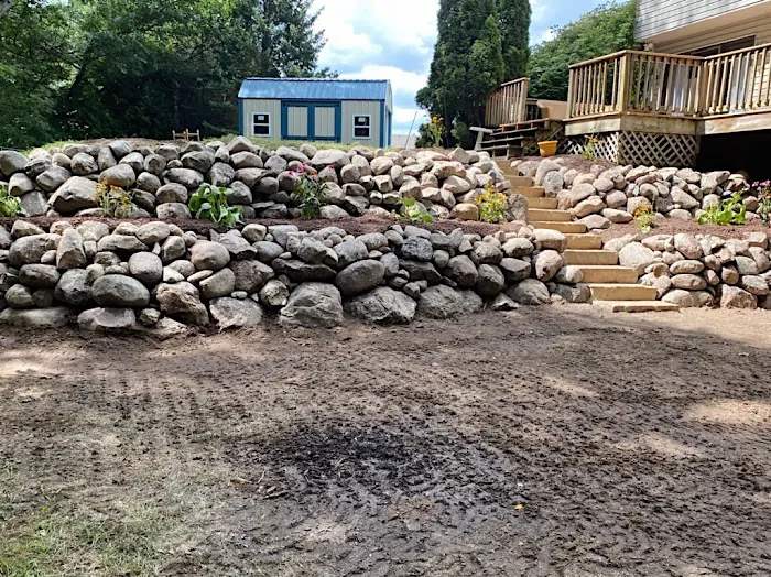 Grand Designs Landscaping & Hardscaping LLC Picture 8