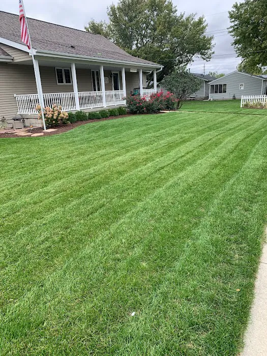 V&C Lawn Care Services Picture 6