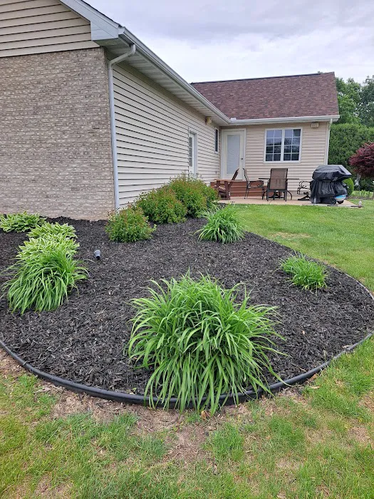 P & T Peppers Lawn Care Picture 2