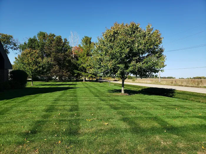 Dirks Lawn Care Services Picture 1
