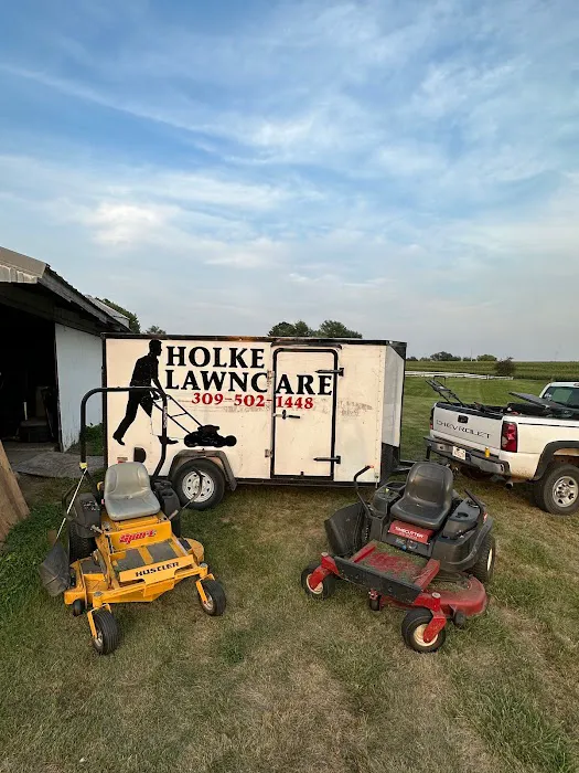 Holke Lawn & Landscape Picture 3
