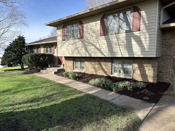Holke Lawn & Landscape Picture 4