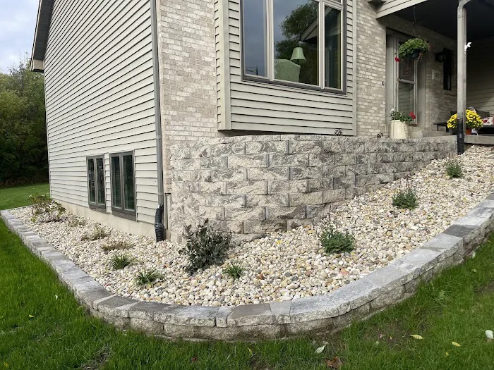 Armadillo’s landscaping LLC Picture 5