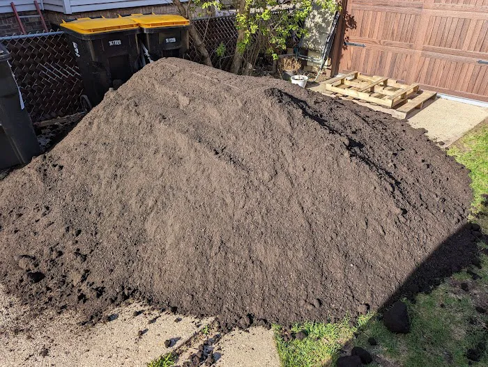 Premier Landscape Products, LLC Picture 3
