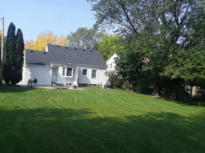 Green to Green Lawn Care LLC Picture 1