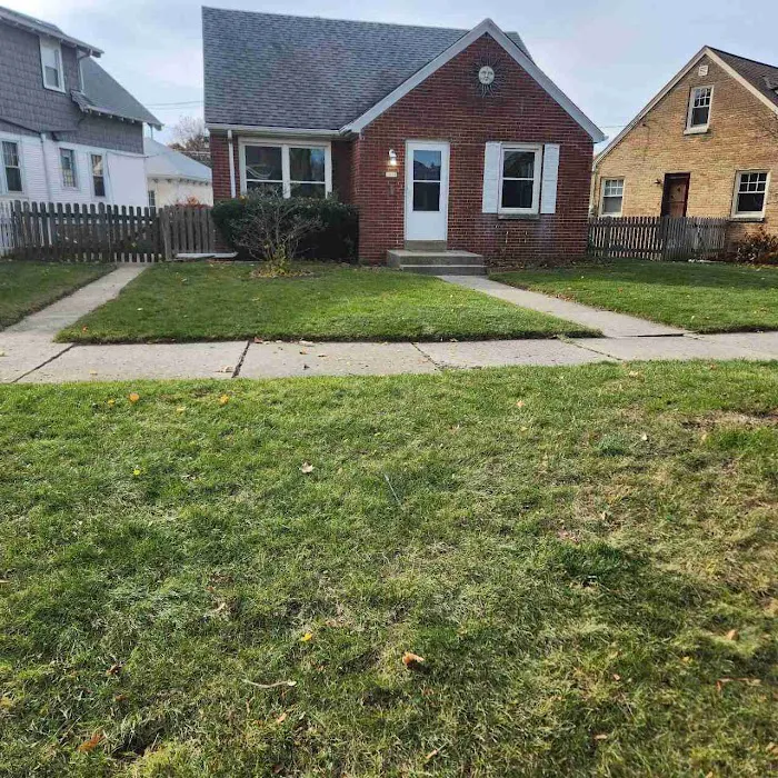 LawnStarter Picture 9