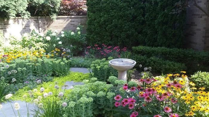 Greenwise Organic Lawn Care of Milwaukee Picture 5