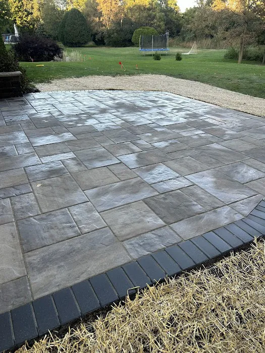 Platinum Patio and Pavers Picture 1