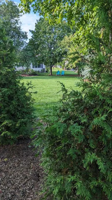 Naturescape Lawn and Landscape Care Picture 1