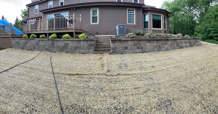 DNA Landscaping Picture 5