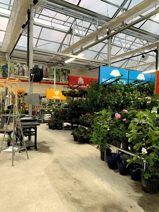 Garden Center at Tractor Supply Picture 5
