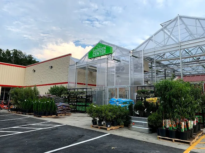 Garden Center at Tractor Supply Picture 2