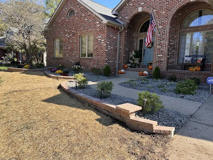 Clouse Landscaping LLC Picture 2