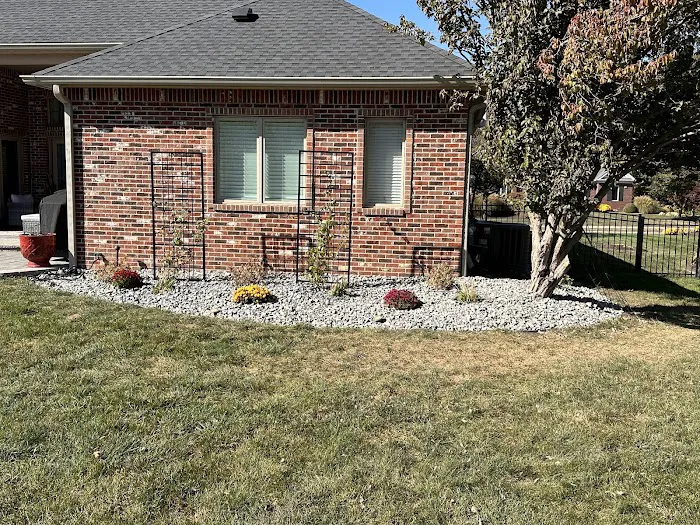 Clouse Landscaping LLC Picture 3