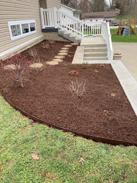 Miguel lawn care landscaping comercial and residencial Picture 8