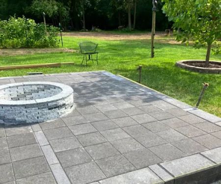 Miguel lawn care landscaping comercial and residencial
