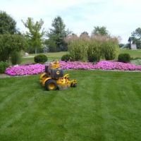 Schlueter Bros Lawn Care ico