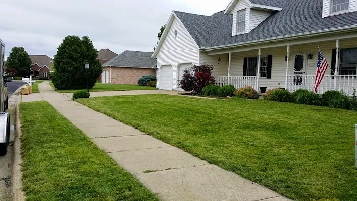 CRUSE LAWN AND OUTDOOR SERVICES Picture 8