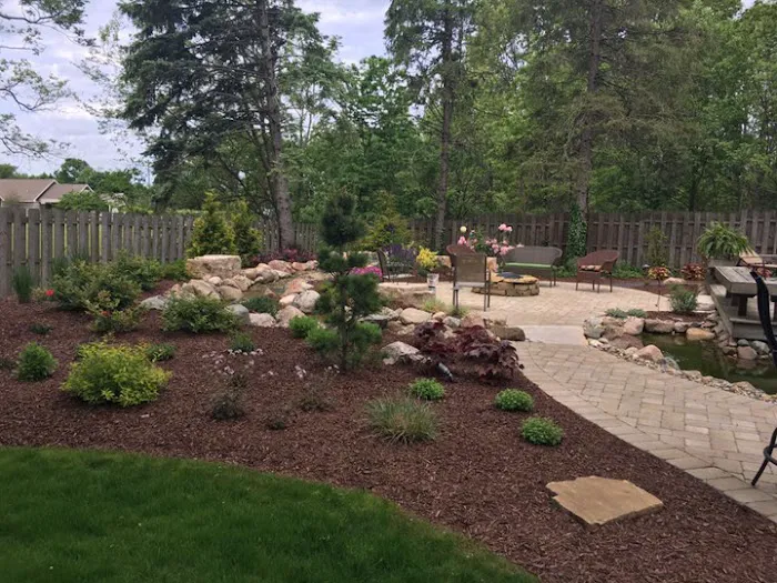 Second Nature Gardens Picture 6