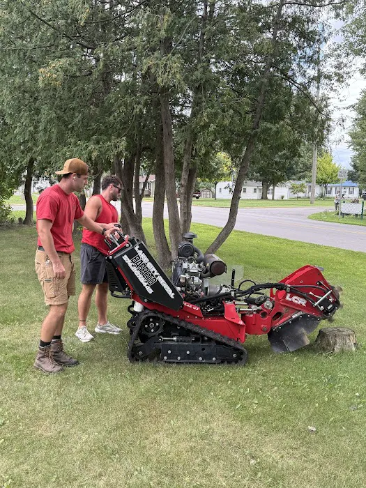 Anderson Lawncare Inc. Picture 5