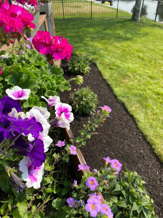 LC Lawn Services LLC Picture 9