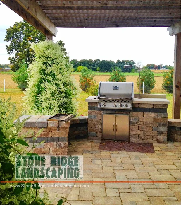 Stone Ridge Landscaping & Pools Picture 10