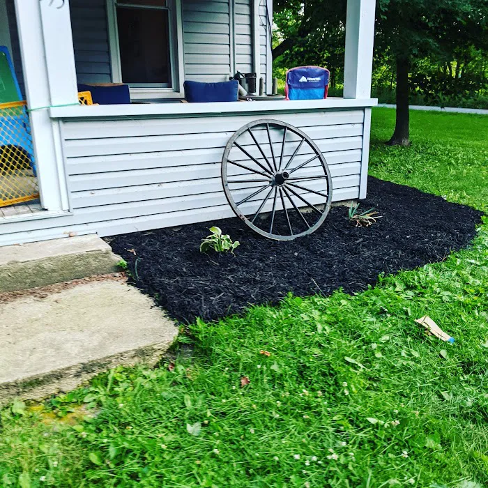 Yard Servants Picture 5