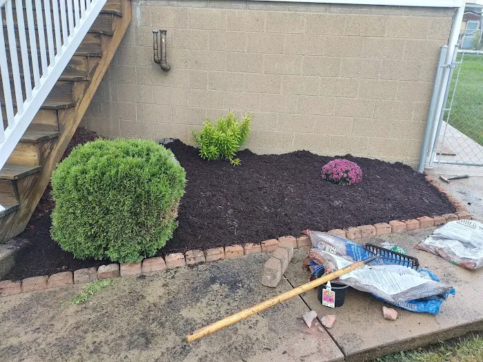 Mark's Landscaping & Design Picture 3