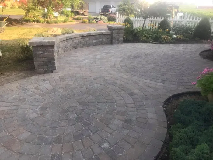 Metzger Landscaping, Garden Center & Events Picture 8