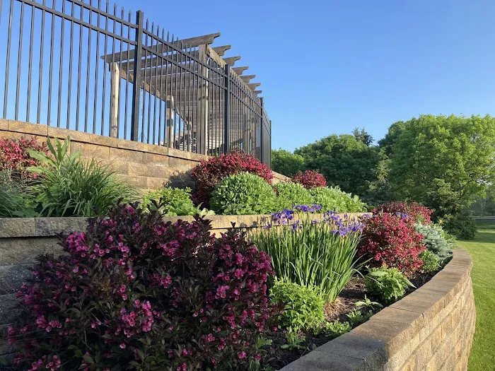 Metzger Landscaping, Garden Center & Events Picture 4