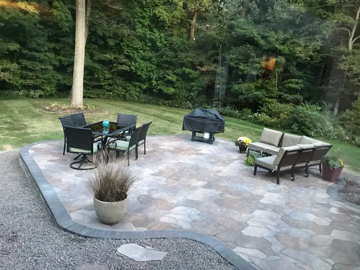Integrity Lawnscapes LLC Picture 9