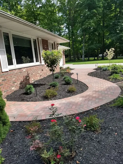 Integrity Lawnscapes LLC Picture 10