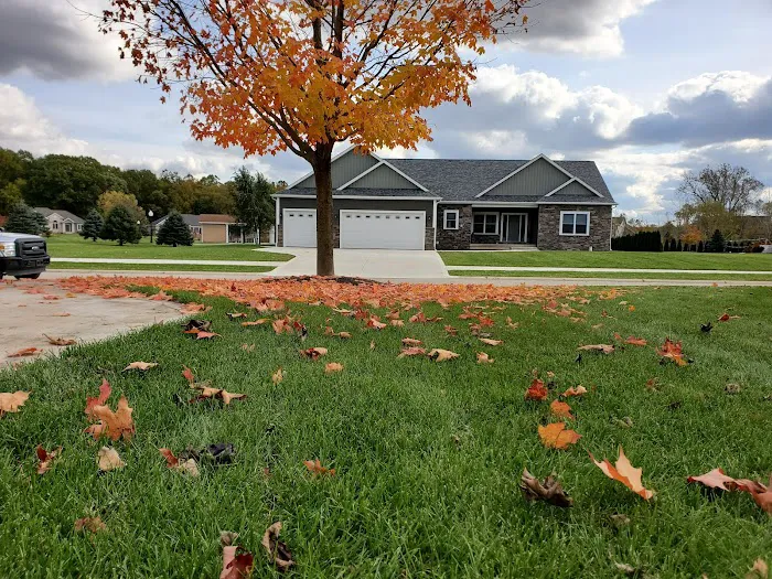 GreenWorks Lawn Solutions, LLC. Picture 7