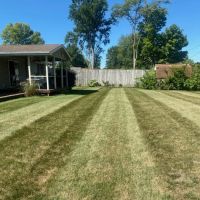J & M Mowing ico