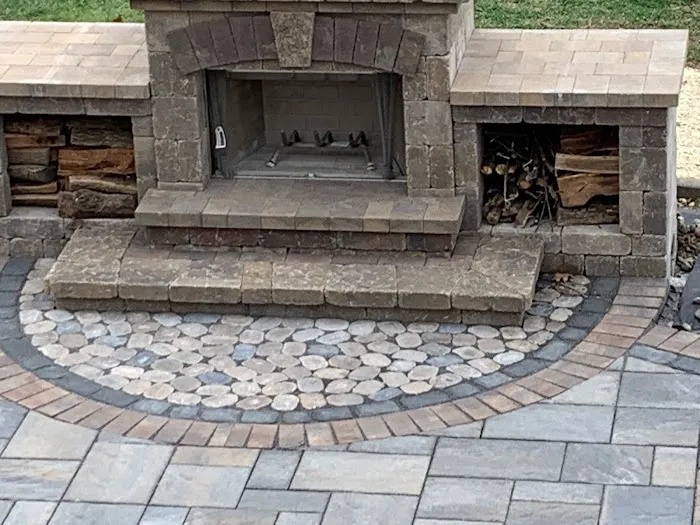 Curb Appeal - Landscaping and Lawn Care Service Picture 4
