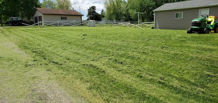 Corey's Lawn Care Picture 5