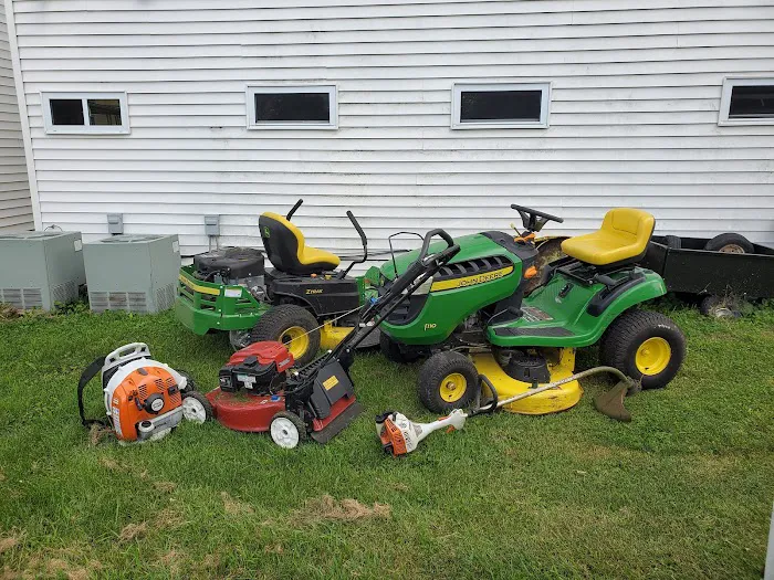 Corey's Lawn Care Picture 4
