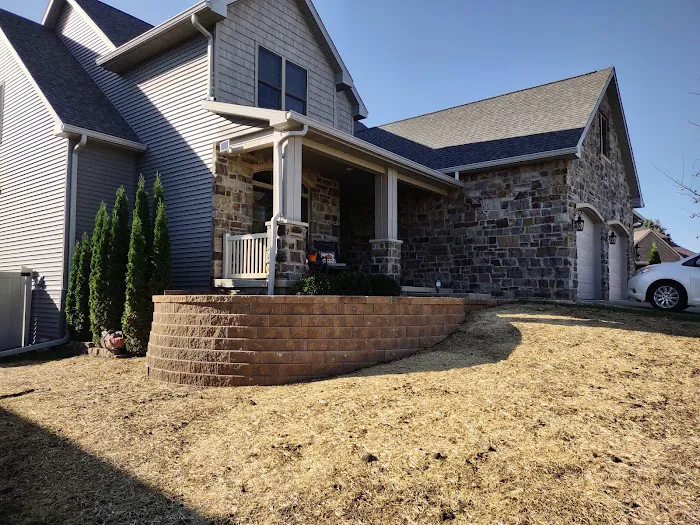 Perring Landscape Services Co. Picture 2