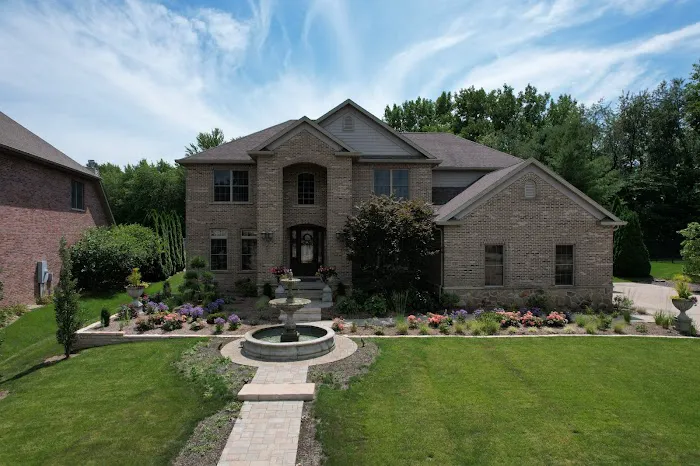 Suburban Landscaping Picture 2