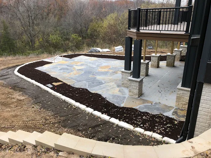 Lundahl Landscaping LLC Picture 9